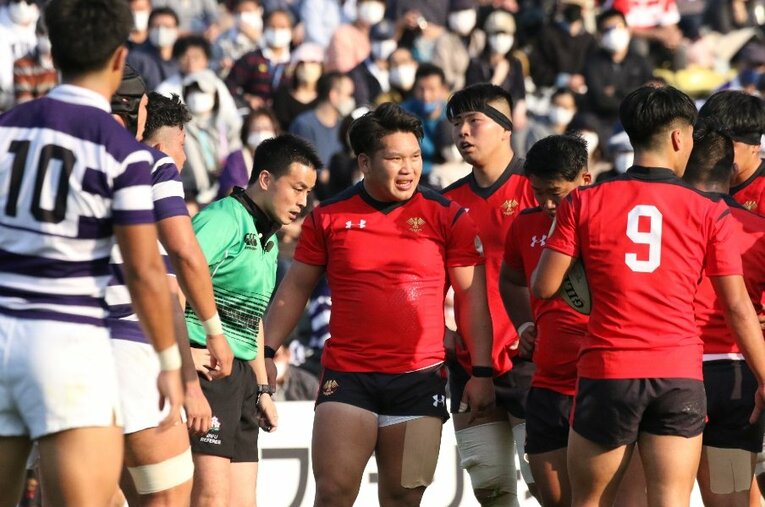 帝京大ラグビー部の主将を務めるPR細木康太郎（4年）。熱い気持ちを全面に出してチームを牽引する ／ photograph by Nobuhiko Otomo