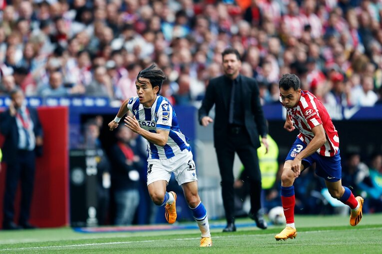 「クボを無効化する」要警戒した闘将シメオネが久保建英の技に呆然…ソシエダCL確定にカメラマンが思い出した「クボはフィットするよ」(16)