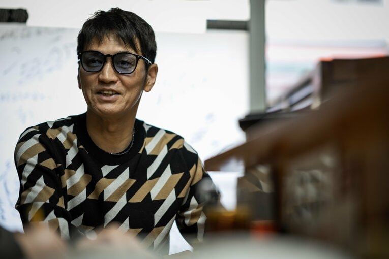 大嶋記胤©︎Shiro Miyake