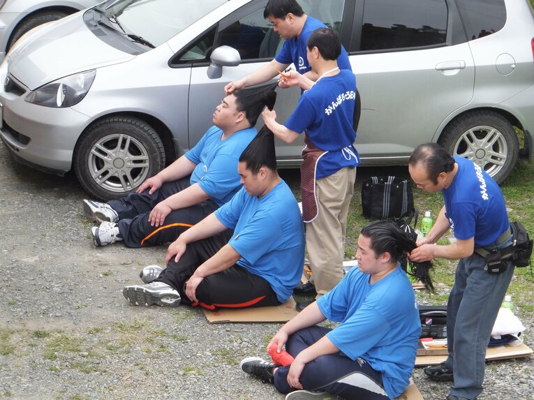 大相撲の“3.11”　被災地を訪れた力士たちの涙と誓い(12)