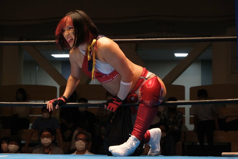 「燃え尽きるさまを見てほしい」米AEWで活躍、日本でも2冠の志田光が「日本の女子プロレスが世界最高」と語る理由(24)