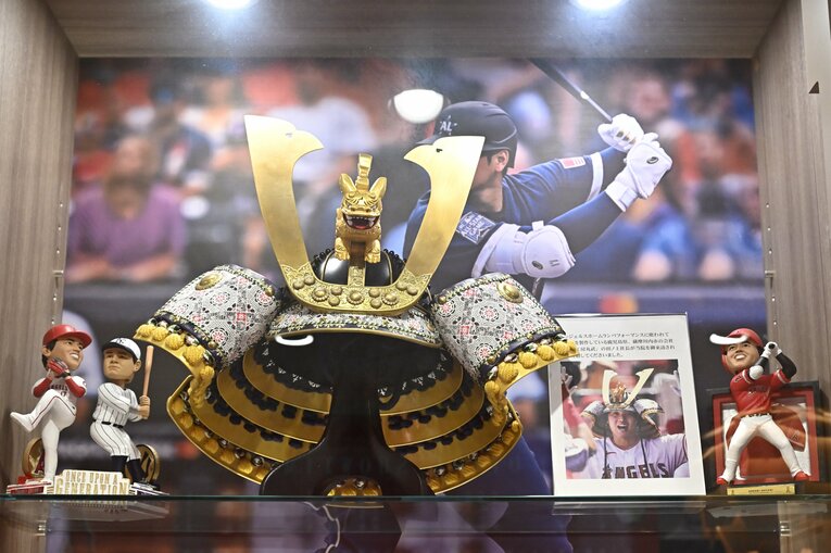 大谷のグッズが揃っていることはファンの中でも有名。兜が寄贈されるまでに　©Takashi Shimizu