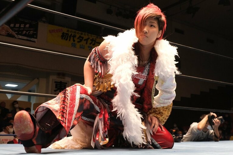 「タイガー・クイーンの涙を見た」佐山聡考案の“新技”で勝利も…彩羽匠戦で崩れかけた女性版タイガーマスクの“謎”(39)