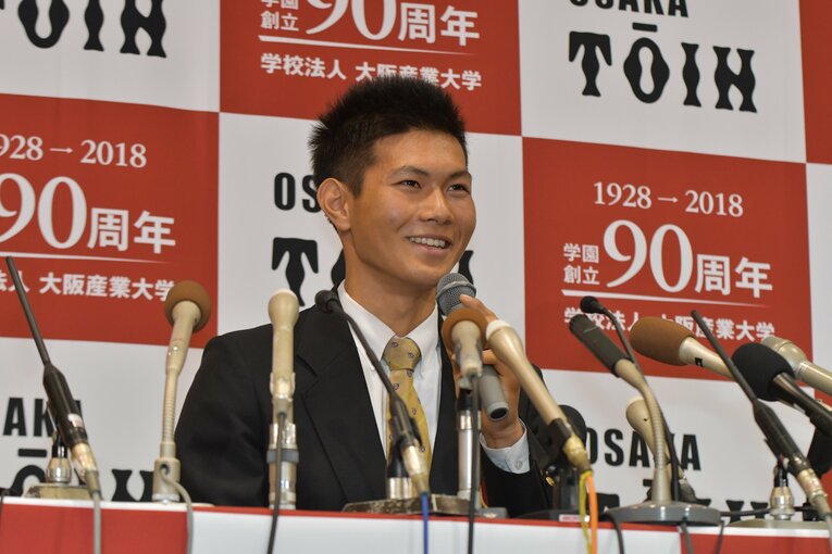 2018年ドラフトで大阪桐蔭からロッテに入団した藤原恭大　©BUNGEISHUNJU