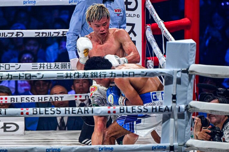 那須川天心vs.ジェルウィン・アシロ　©Takuya Sugiyama