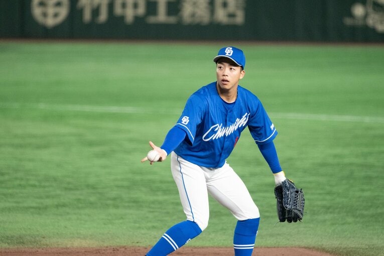 岡林勇希（23歳）。2019年ドラフト5位で三重県立菰野高から中日入り。立浪監督2年目、2022年にレギュラーに　©Miki Fukano