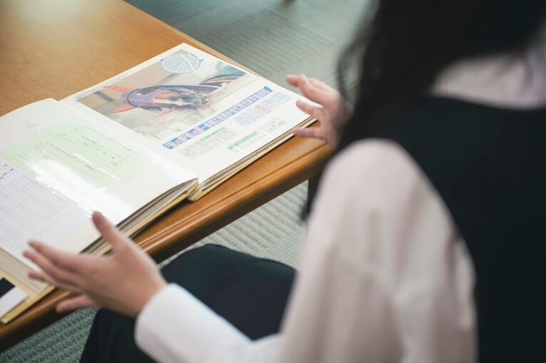 美枝さんのスクラップブック　©Wataru Sato