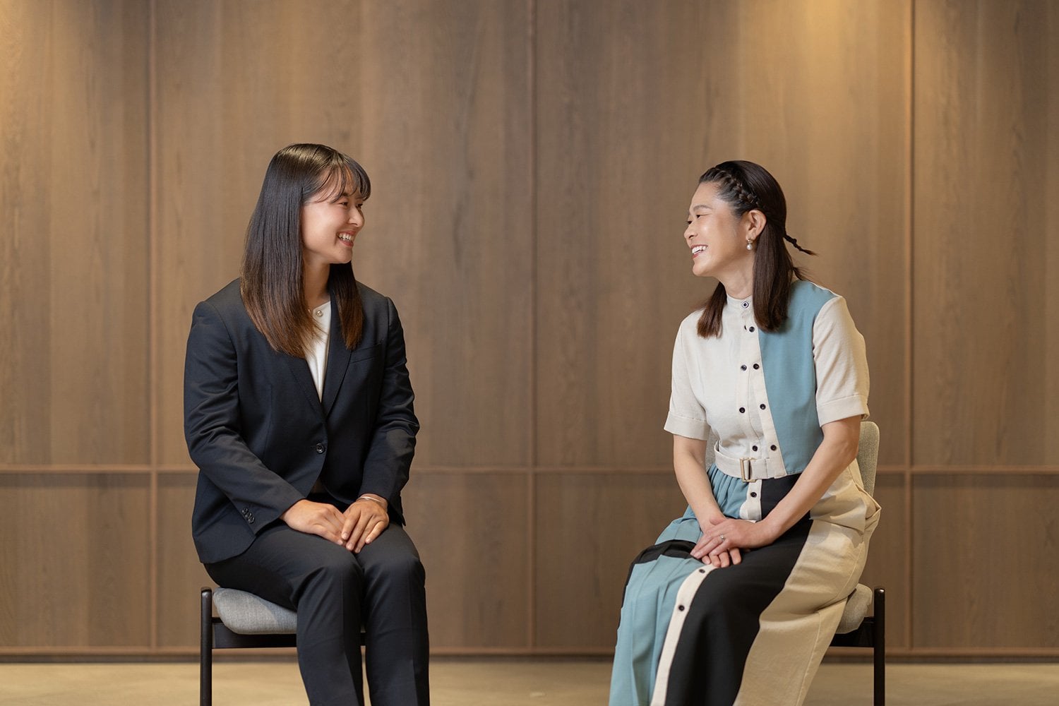 サクラフィフティーンの目標はベスト8以上、という長田選手に対し、澤さんからは「優勝って言ったほうがいい」とのアドバイス。なでしこジャパンが世界一を掴んだ当時の経験を伝えた