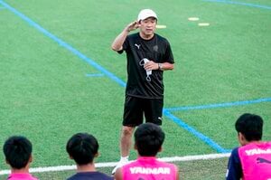 【話題】「小学5年生が大学生との試合に出場」「17歳でプロで通用する選手に」風間八宏の“セレッソ育成改革”が今回もトガっている