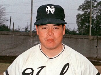 野村克也が怒った「何しとるんや」門田博光との関係…170cmの無名選手が“歴代3位の本塁打数”を打つまで「飛んでくるな…」元同僚が語る“恐怖心”＜Number Web＞ photograph by KYODO