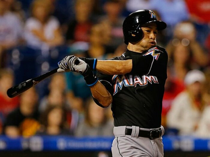 イチローがオフに仕込んだ速球対策。パワー投手相手の打率が大幅上昇。＜Number Web＞ photograph by Getty Images