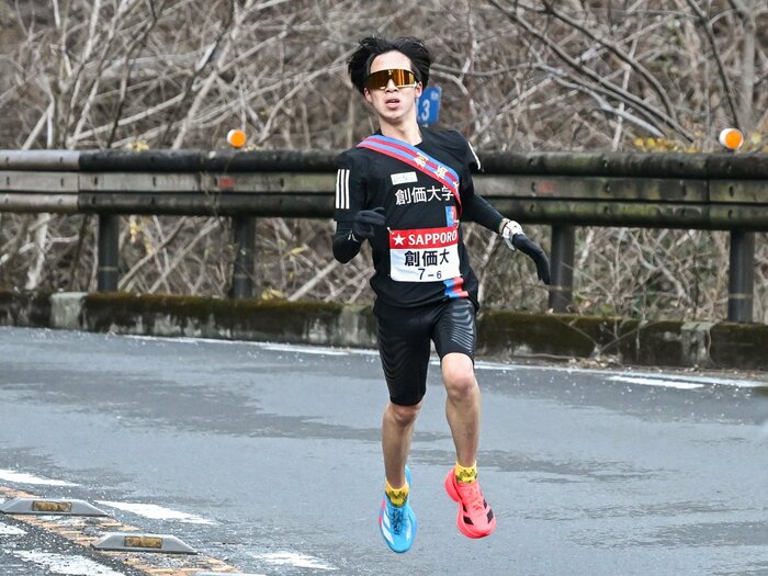 「1区や3区だと変な色気が」箱根駅伝6区で超ハイレベル区間賞の創価大・小池莉希は来年どこを走る？ 恩師が漏らした「山の伝説」への期待感＜Number Web＞ photograph by Nanae Suzuki