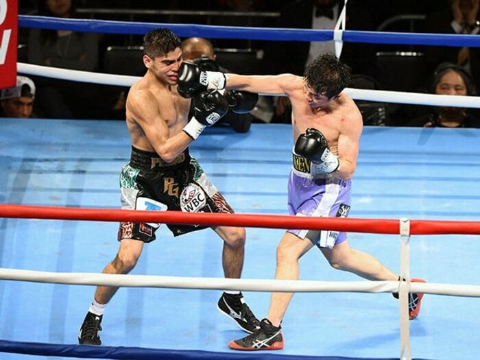 商社マン・木村が弁護士王者に勝利。ボクシングW世界戦で目撃した勝負の妙。＜Number Web＞ photograph by Kyodo News