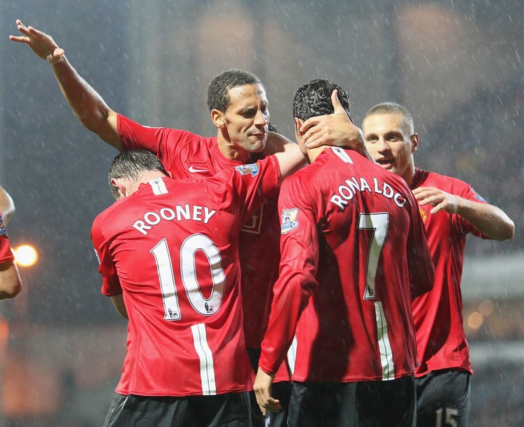 マンチェスターユナイテッド リオファーディナンド ユニフォーム マンチェスターユナイテッド リオファーディナンド ユニフォーム