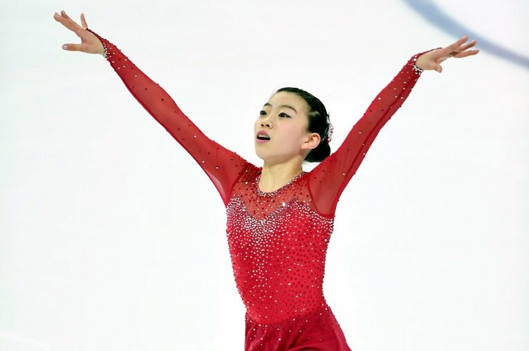 ジュニア時代の紀平梨花 ／ photograph by Sports Graphic Number