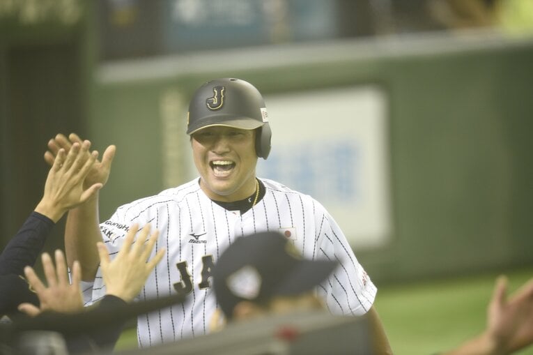 2015年プレミア12に選ばれた平田良介　©BUNGEISHUNJU