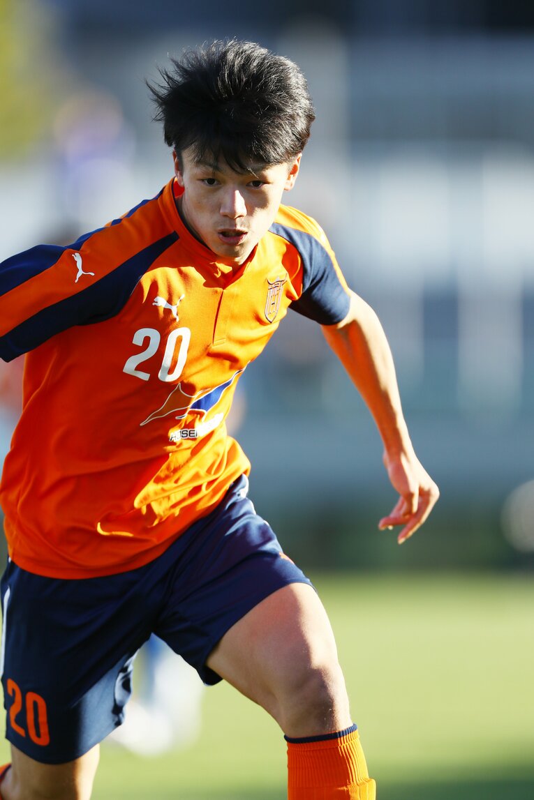 法政大学時代の上田綺世　©︎Kenzaburo Matsuoka/AFLO