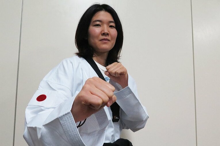 濱田真由はかつて世界一に輝いた経験を持つ。足の状態が万全でなくても、再び頂点を目指す意欲に満ちあふれている。 ／ photograph by Koji Fuse