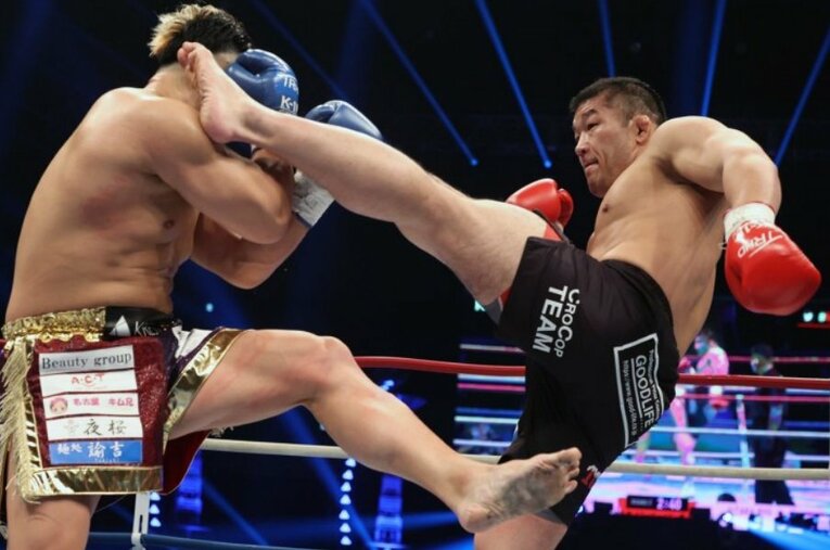 9月20日にK-1初参戦を迎えた石井慧。愛鷹亮と対戦し、延長判定勝ちを収めた。 ／ photograph by K-1