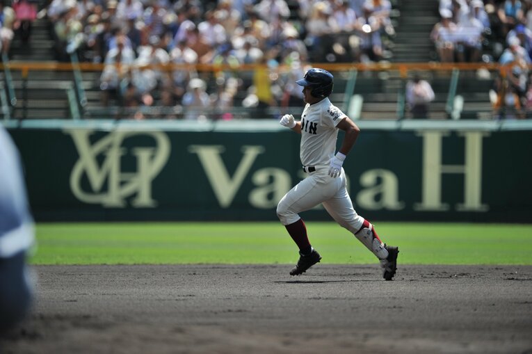 高校時代の森友哉　©BUNGEISHUNJU