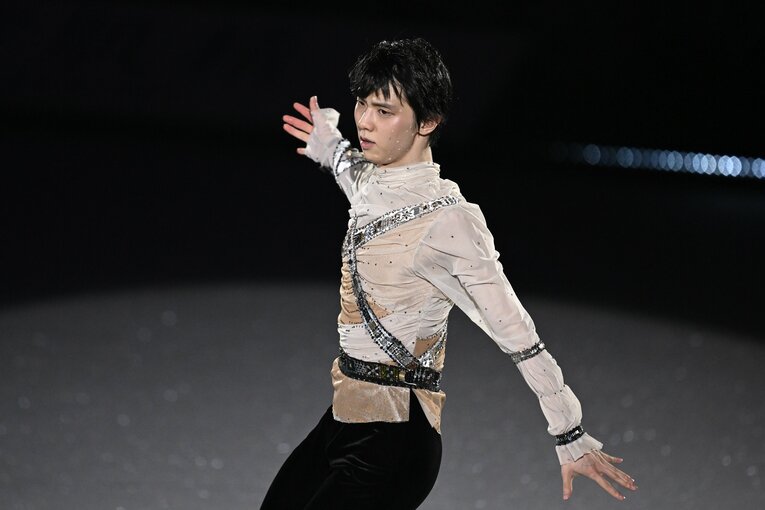 「1番、羽生結弦さん」“企画もプロデュースも出演も”羽生結弦…記者が驚いたプロ初のアイスショーの中身「まさか90分を1人で…」(28)