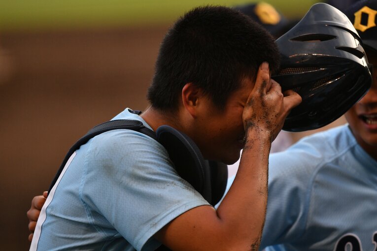 【コマ送りで見る】第100回大会、語り継がれる甲子園の名場面「９回無死満塁から２ランスクイズの決定的瞬間を振り返る　©Hideki Sugiyama