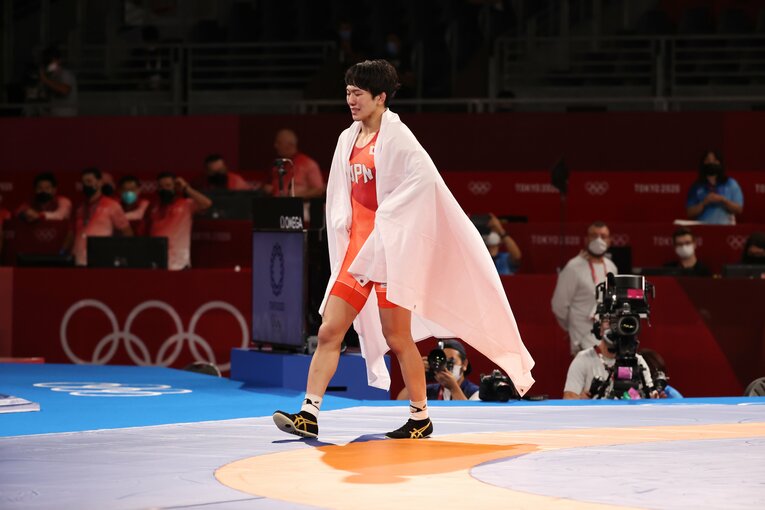 乙黒拓斗（22）は強者ゆえの「包囲網」にも負けず…“ポーカーフェイス”が雄叫びを上げた日《レスリング金メダル》(16)