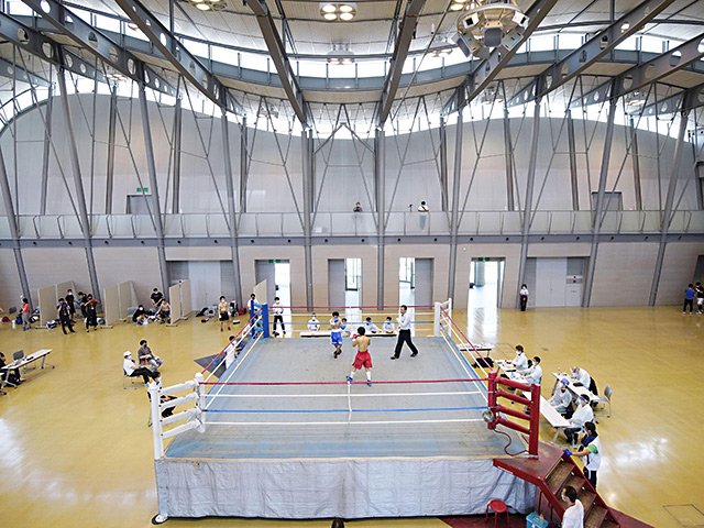 新人王戦はボクシング界の希望だ。4回戦選手たちを救った協会の英断。<Number Web> photograph by Kyodo News