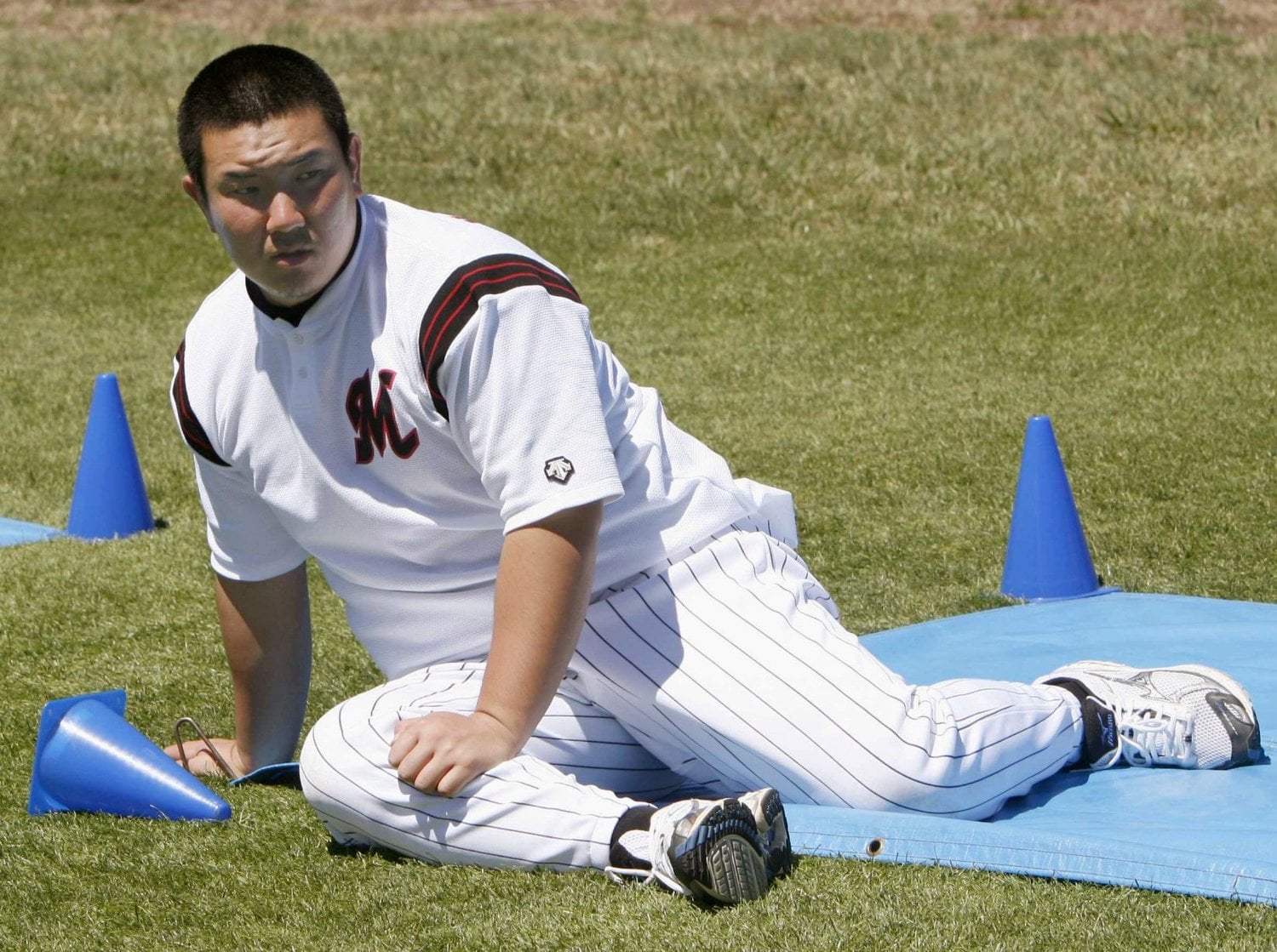 オーストラリアキャンプで別メニュー調整をする柳田（2006年2月）©︎KYODO