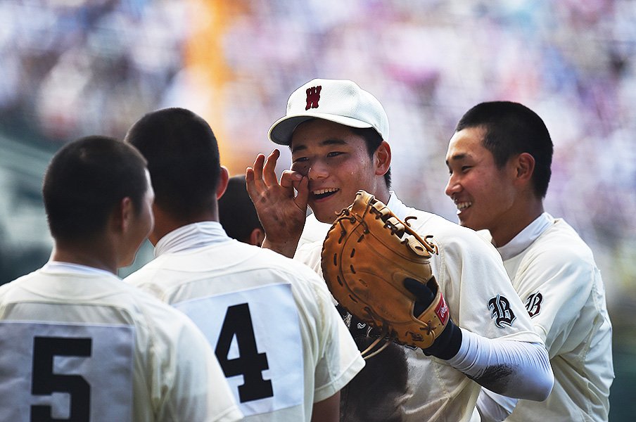 2015年夏の甲子園の清宮（※クリック、スワイプすると3人の高校時代やプロでの成長をご覧になれます）　©Hideki Sugiyama