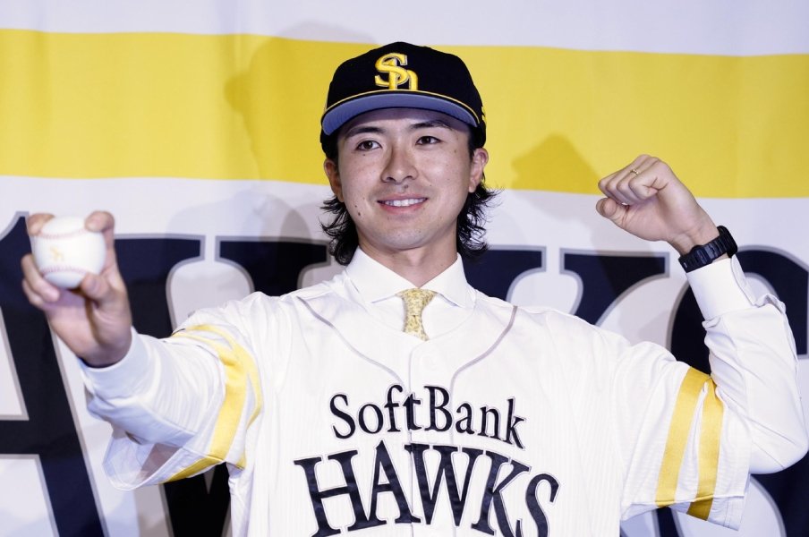 上沢直之のソフトバンク移籍に“意外な本音”「プロ野球はお金の世界。義理人情じゃない」江本孟紀がズバリ…日本ハムとソフトバンク“決定的な違い” ＜Number Web＞ photograph by KYODO