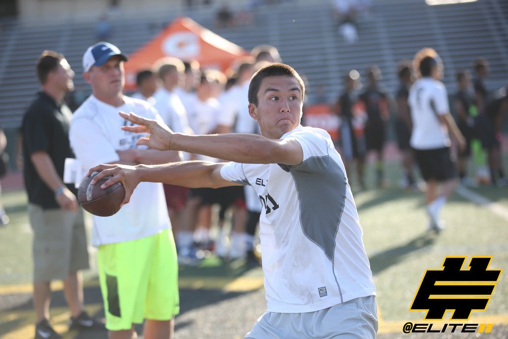 エリート11のキャンプに参加したヌートバー（母・久美子さん提供）