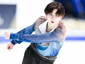 「ガッツポーズやりすぎだよ、演歌歌手みたい」中田璃士16歳が全日本フィギュアでみせた圧巻の演技「ノーミスしたら絶対に“大の字”をやりたいと…」