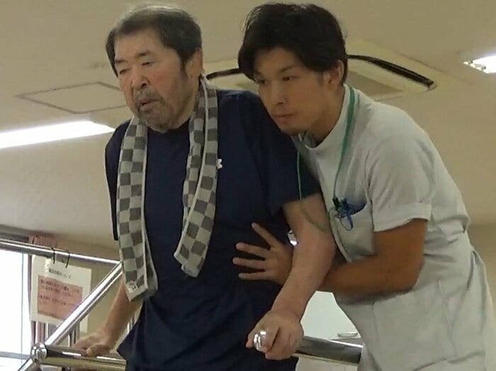 「歩くのも座るのも難しくなって…」屈強だったマサ斎藤の体を蝕んだパーキンソン病…逝去前日、トレーナーに遺していた“ある言葉”《七回忌》<Number Web> photograph by 株式会社アンサンヒーロー