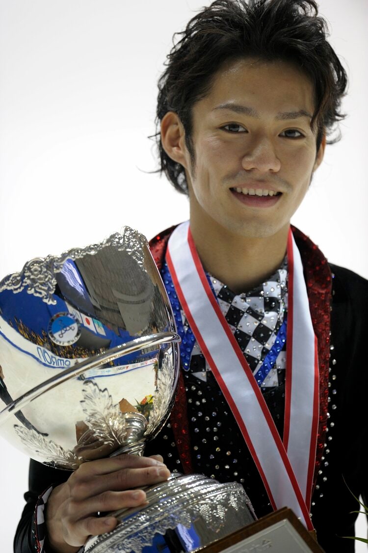 高橋大輔 バンクーバーオリンピック 新聞 asahi.com（朝日新聞社）：大けが克服、自分を追い込み成長