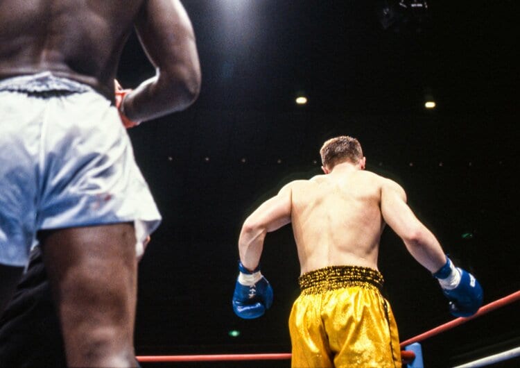 K-1勝利後ミルコ・クロコップ写真ほぼB4大判写真 ミルコ・クロコップの左ハイは「芸術の域に達していた」…格闘技