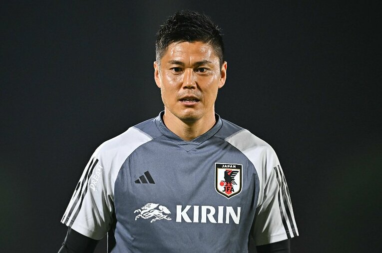 前大会まで日本代表のゴールを守ってきたキーパーの川島永嗣。後輩の失点について問われると… ／ photograph by Takuya Kaneko/JMPA