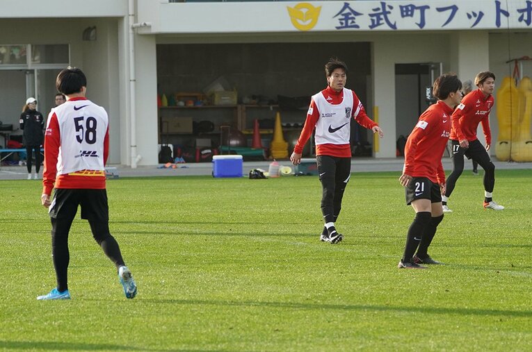 沖縄キャンプの様子　©Atsushi Iio