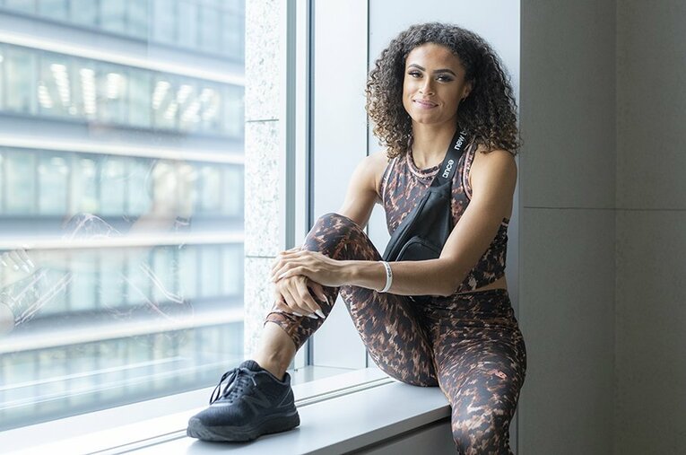 世界陸上で2つのメダルを獲得したシドニー・マクローフリン。陸上大国アメリカの期待の星だ。 ／ photograph by Kiichi Matsumoto