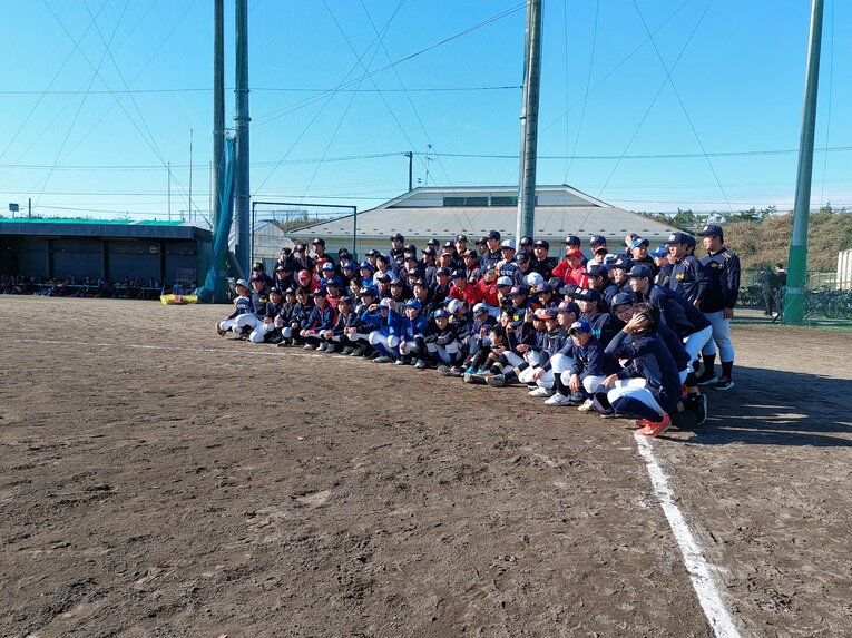 教室に参加してくれた小学生たちと　©NumberWeb