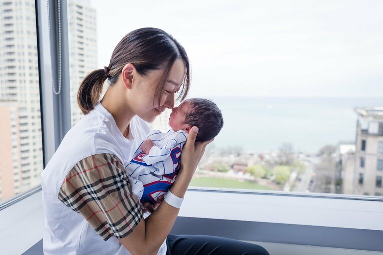 現在はアメリカで2人の子育てに奮闘する畠山さん。「黄金世代」でもある同年代の活躍をどう感じているのだろうか／本人提供