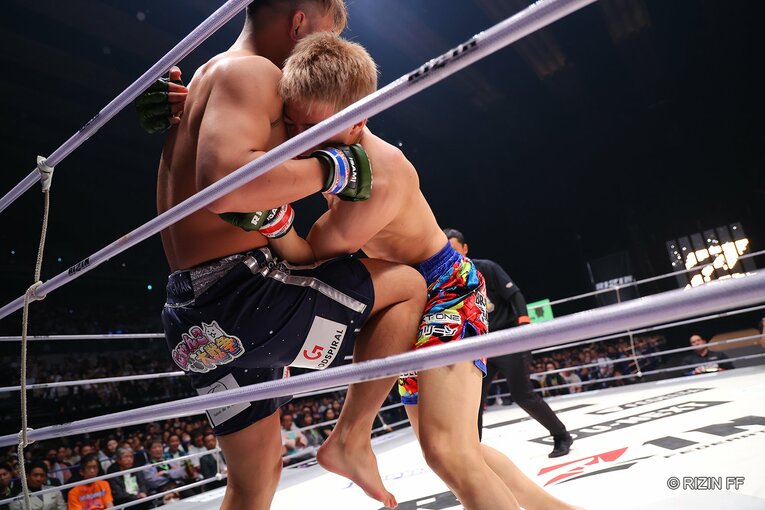 『RIZIN.42』YA-MAN vs 三浦孝太　©RIZIN FF