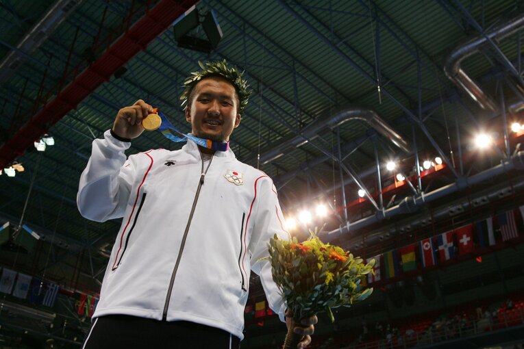 アテネ五輪の100キロ超級で金メダルを獲得した鈴木桂治 ©Takuya Sugiyama／JMPA