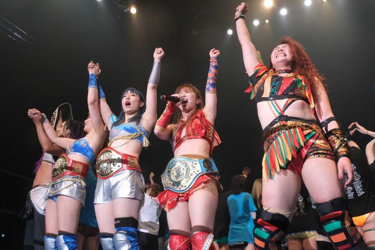 藤本は「女子プロレスが最高だし大好きです」と語った