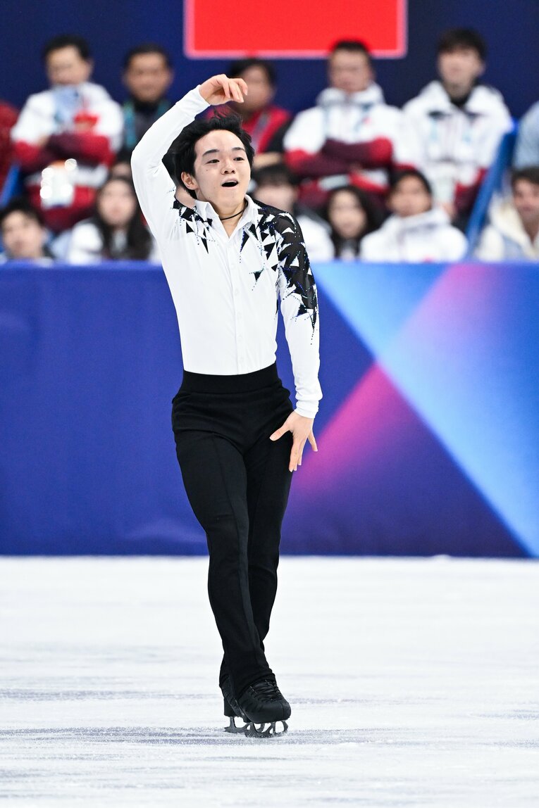 フィギュア団体で銀メダルを獲得した日本チーム　©Asami Enomoto／JMPA