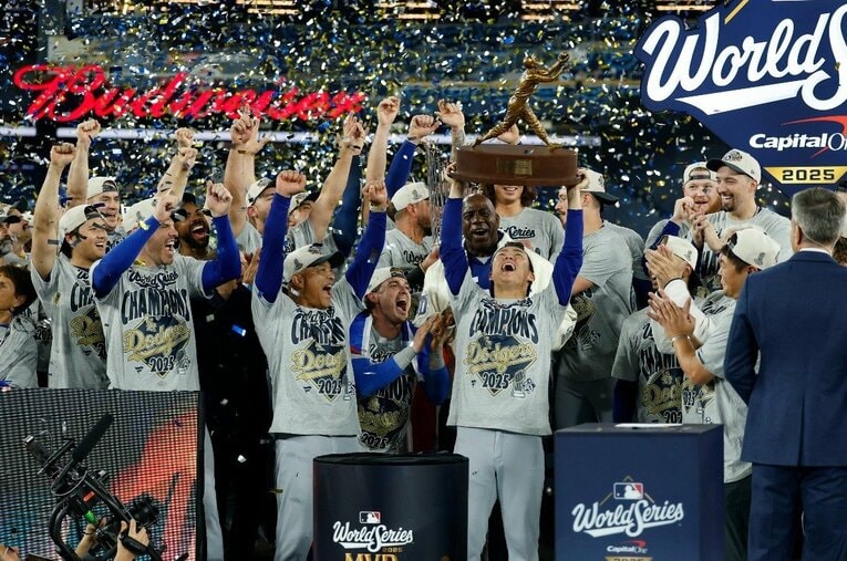 ワールドシリーズMVPに輝いたドジャースの山本由伸 ／ photograph by Yukihito Taguchi