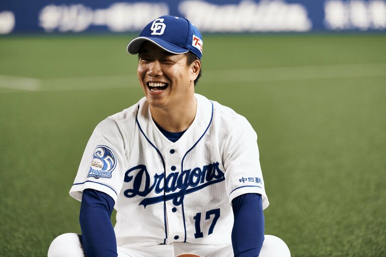 中日の柳裕也は明大2017年卒。2016年ドラフト1位、昨季は最優秀防御率、最多奪三振の二冠を獲得　©BUNGEISHUNJU