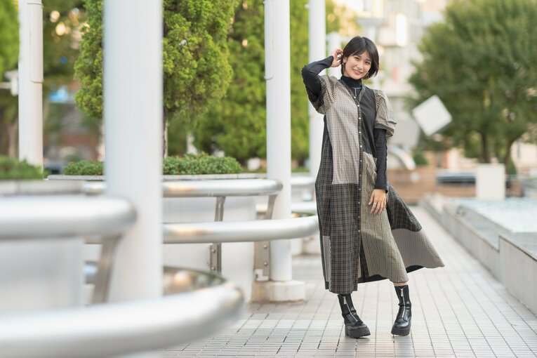 「“ラウンドガール不要論”をどう思う？」人気ラウンドガール・来栖うさこに“グラドル界と格闘技”の関係を聞いてみた〈特別グラビア〉(6)