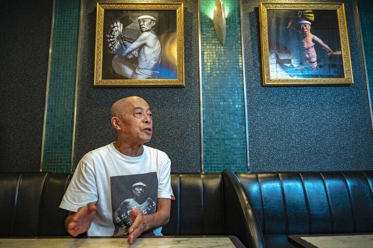 取材は熊本にある『らっきょの小部屋Ⅱ』で行われた　©Takuya Sugiyama