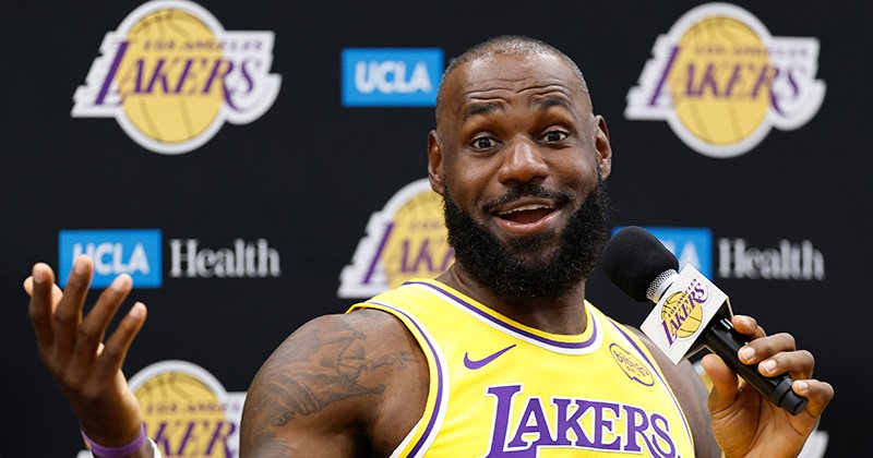 NBA最長23年目のシーズンへ。40歳レブロン、前人未踏の挑戦。 - NBA